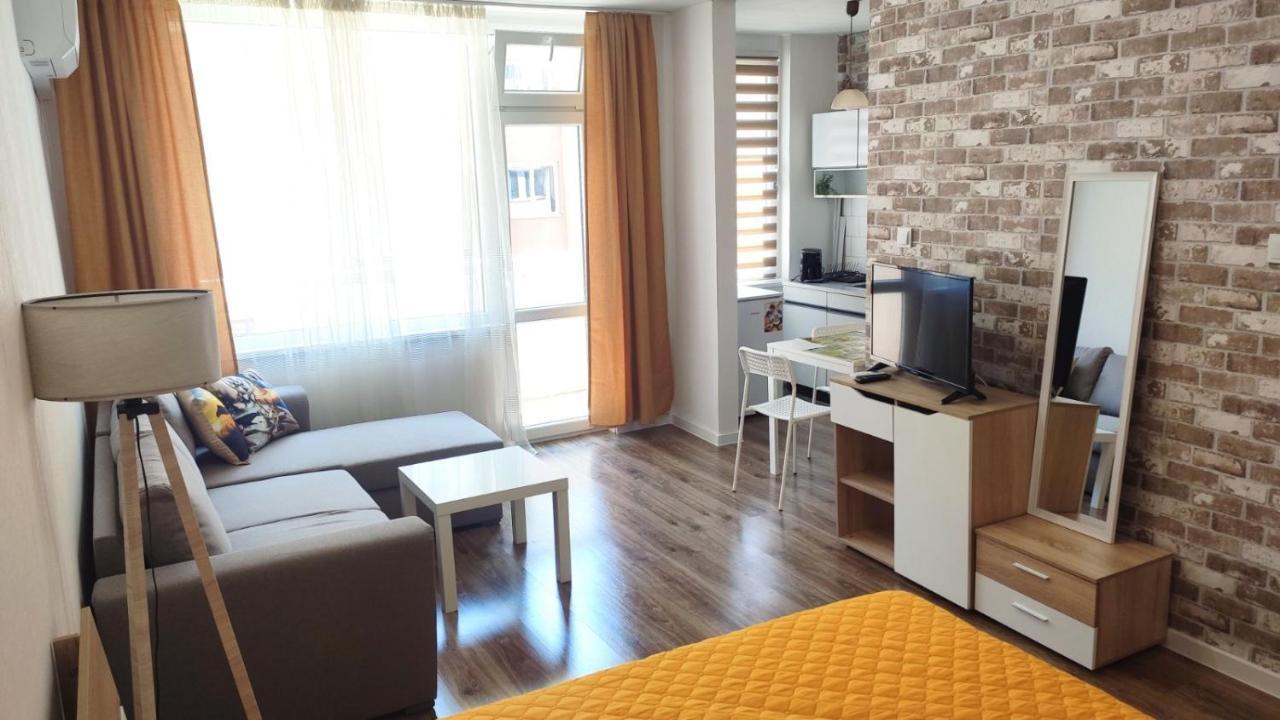 Lidda Belogradchik- 1Room Flat In Residential Area Bagian luar foto